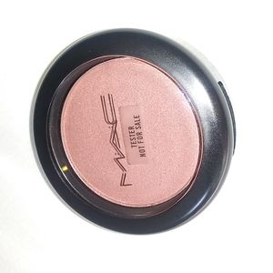 MAC Plum Foolery Sheertone Shimmer Blush